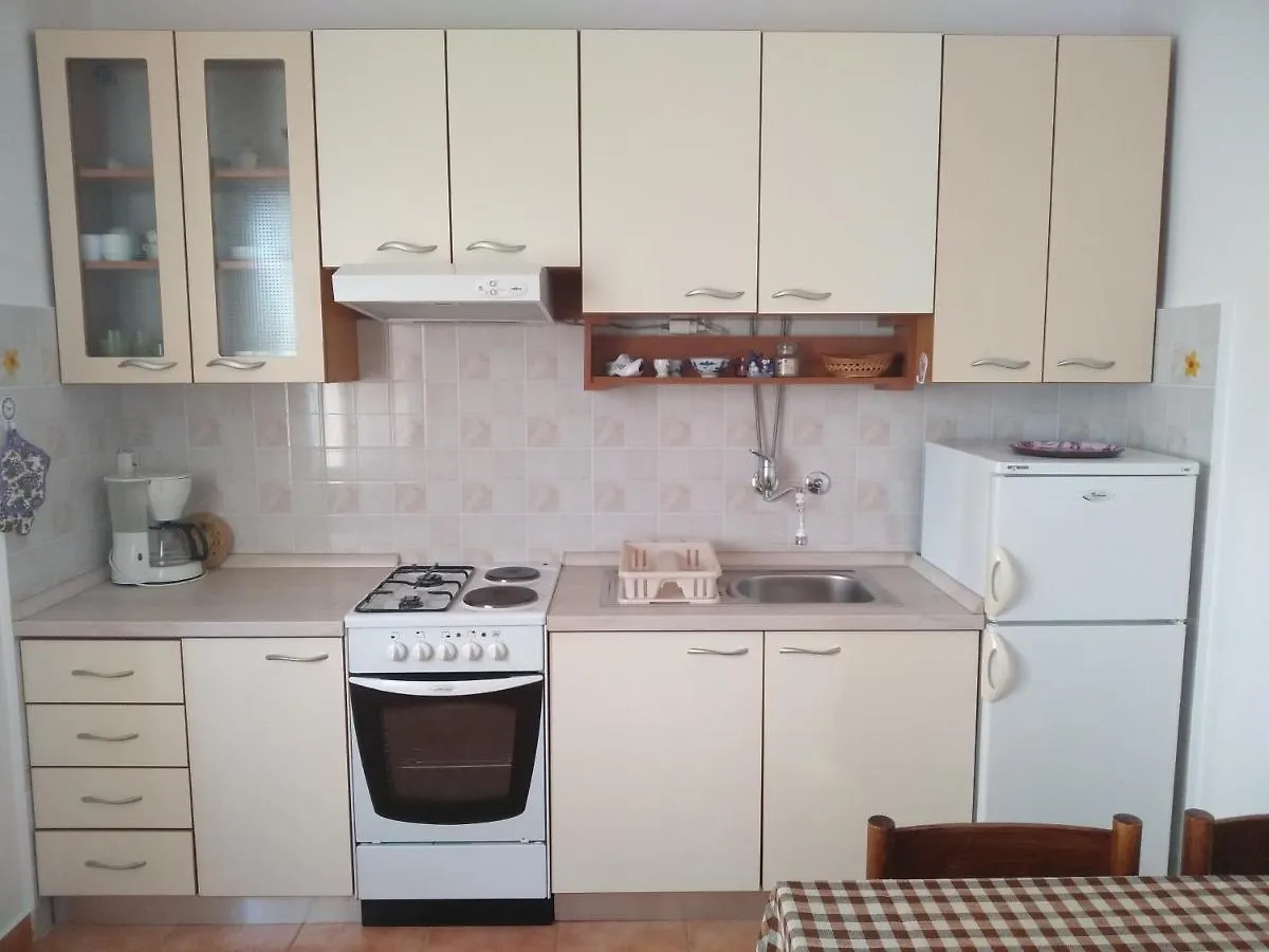 Apartments With A Parking Space Umag - 7057 Хорватия