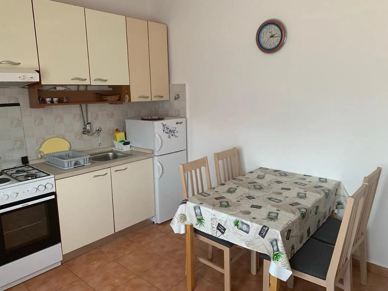 Apartments With A Parking Space Umag - 7057